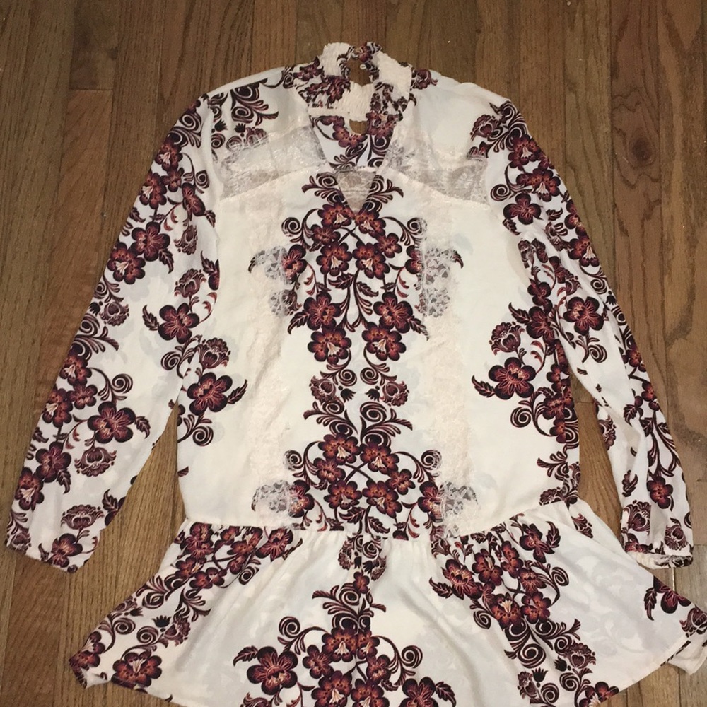 Women’s blouse